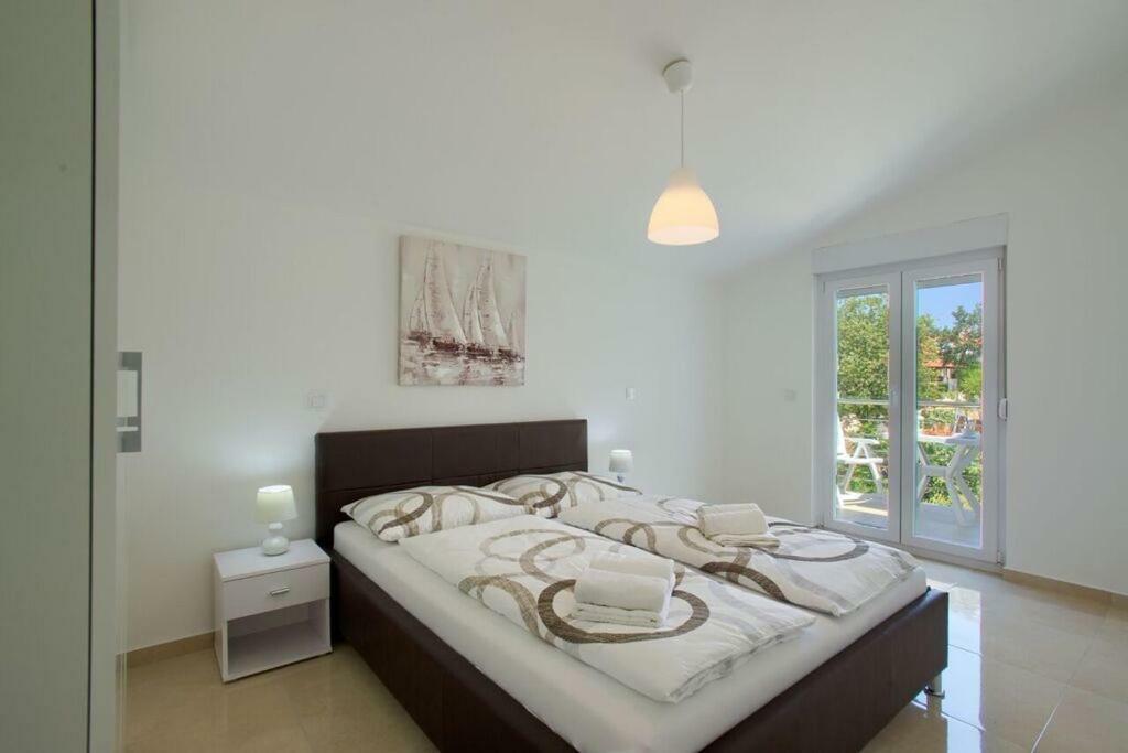 Villa Sanja Plovanija Exteriör bild